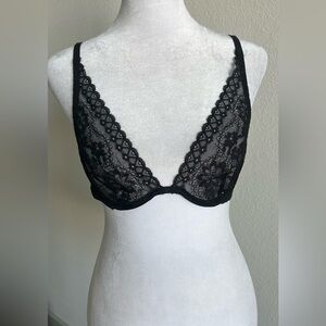 La Perla Elegant Black Lace Bra